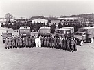 Gruppenbild THW OV Oelde zum 15-jährigen Jubiläum an der Unterkunft am Landhagen (1986)